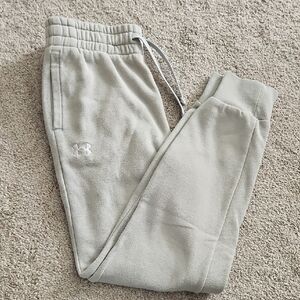 Under Armour Gray Sweatpants Relaxed Fit Joggers